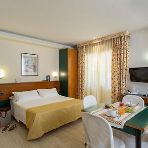 Room Ground Floor